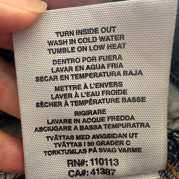 Rock & Republic Roth denim shorts - Picture 3 of 6